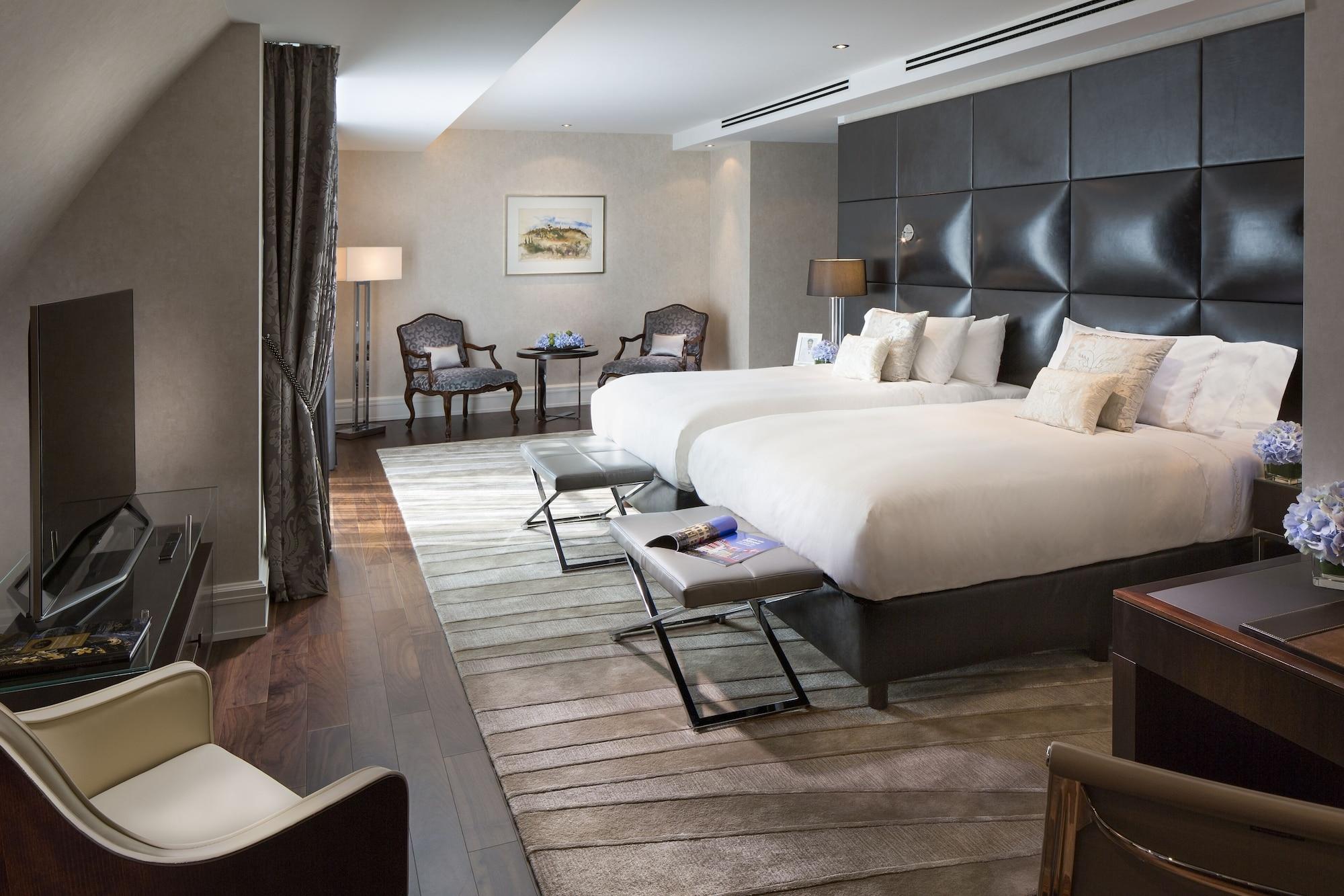 คาเพลลา ไบรเดนบาเชอร์ โฮฟ ดึสเซลดอร์ฟ Hotel ดุสเซลดอร์ฟ ภายนอก รูปภาพ